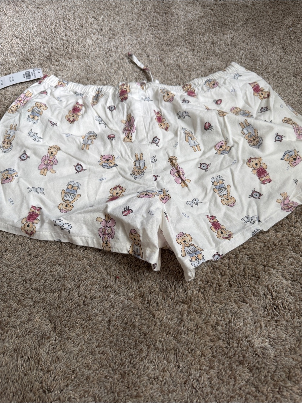 Hollister Cream Printed Doll-Pattern Sleep Shorts - Picture 2 of 2